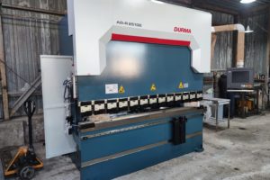 До нас прибуло нове обладнання – DURMA AD-R 25100 (верстат для гнуття металу з ЧПК).